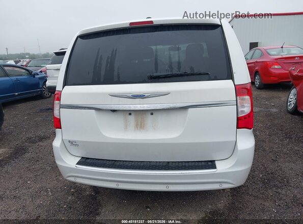 2C4RC1CG4GR132840 2016 CHRYSLER TOWN & COUNTRY Белый 