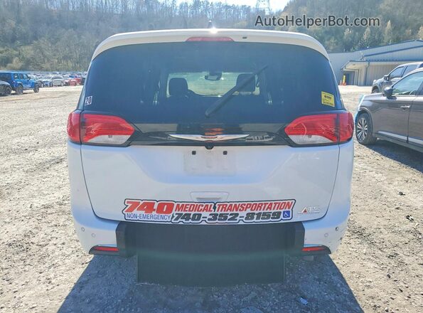 2C4RC1CG4PR525835 2023 CHRYSLER VOYAGER White უკანა ხედი