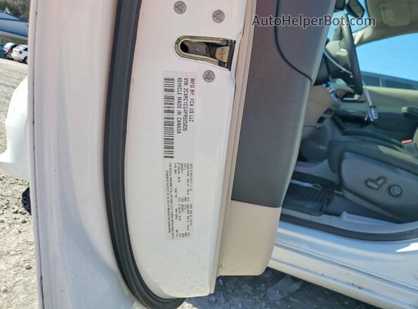 2C4RC1CG4PR525835 2023 CHRYSLER VOYAGER White VIN კოდის სტიკერის ხედი