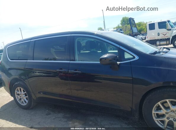 2C4RC1CG5PR515721 2023 CHRYSLER VOYAGER Черный Вид задней части салона