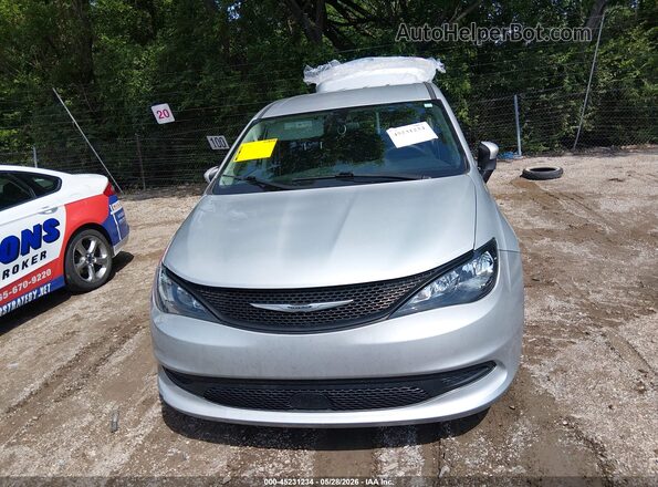 2C4RC1CG6NR225470 2022 CHRYSLER VOYAGER Серебряный Вид задней части салона