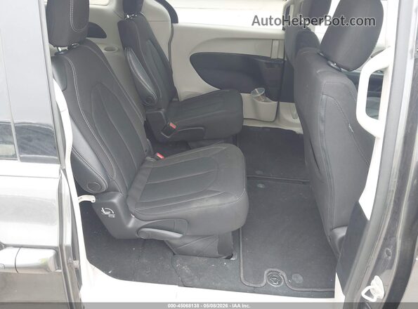 2C4RC1CG6PR563762 2023 CHRYSLER VOYAGER Gray 