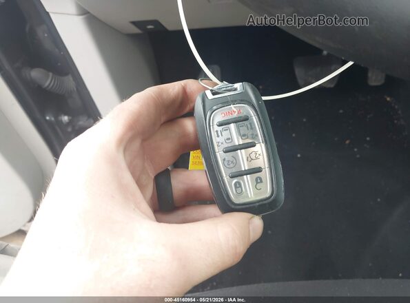 2C4RC1CG6PR610871 2023 CHRYSLER VOYAGER Gray Vista del salpicadero