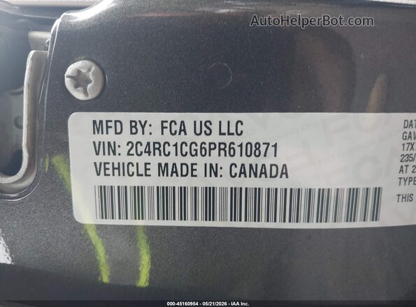 2C4RC1CG6PR610871 2023 CHRYSLER VOYAGER Gray Vista del compartimento del motor