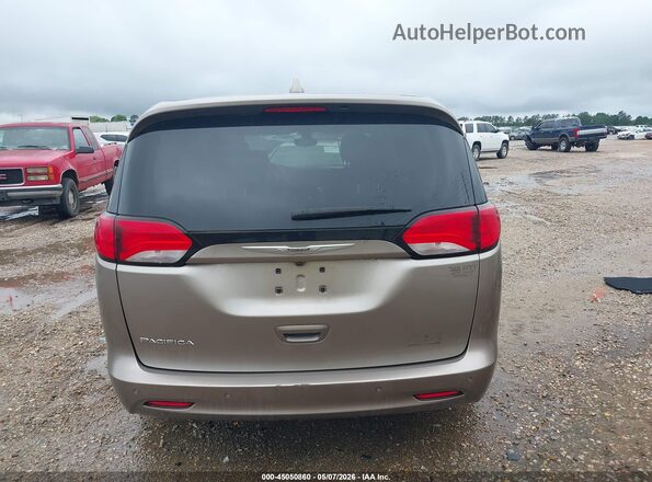 2C4RC1CG7HR622027 2017 CHRYSLER PACIFICA Beige 
