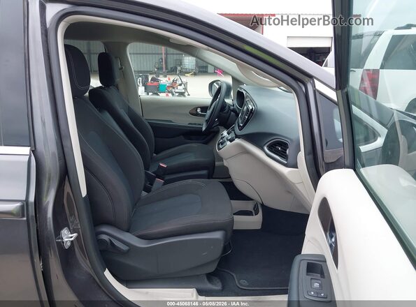 2C4RC1CG7NR229866 2022 CHRYSLER VOYAGER Gray Vista interior delantera
