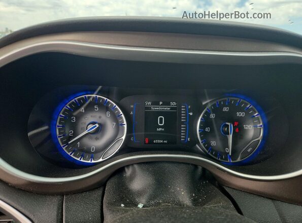 2C4RC1CG7PR597581 2023 CHRYSLER VOYAGER Silver Widok zestawu wskaźników