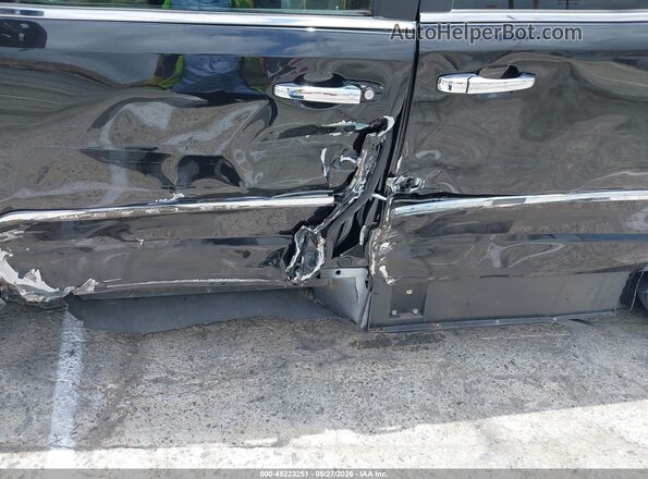 2C4RC1CG8GR233282 2016 CHRYSLER TOWN & COUNTRY Black 