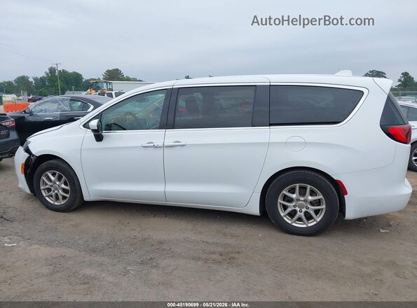 2C4RC1CG8LR176138 2020 CHRYSLER VOYAGER White Панорамний вид салону 360°