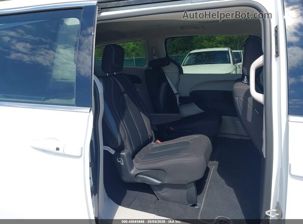 2C4RC1CG8NR146639 2022 CHRYSLER VOYAGER White 