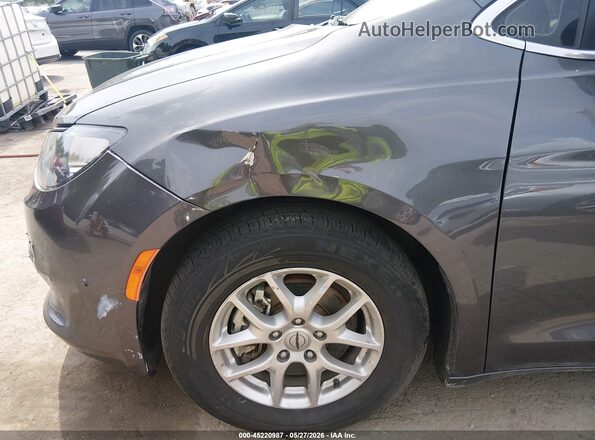 2C4RC1CGXPR525743 2023 CHRYSLER VOYAGER Gray 