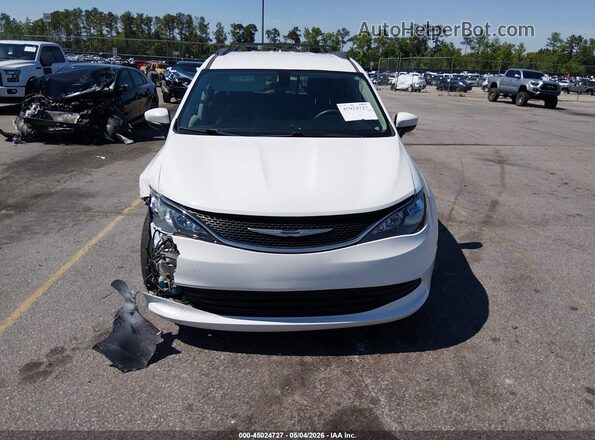 2C4RC1DG0LR260579 2020 CHRYSLER VOYAGER White Вид щитка приладів