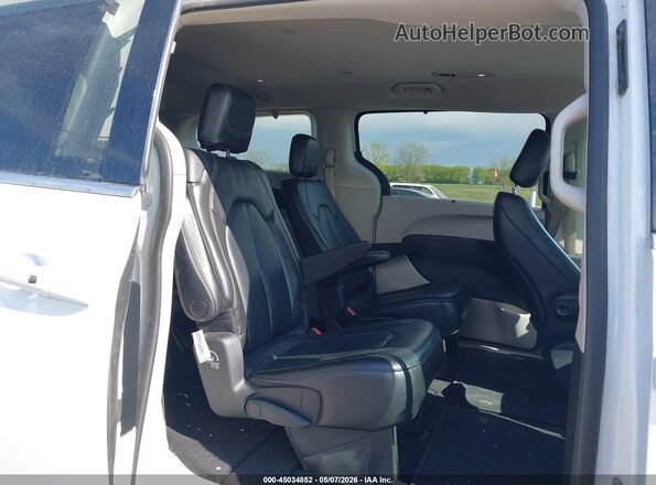 2C4RC1DG2LR151380 2020 CHRYSLER VOYAGER Белый Вид наклейки с VIN-кодом