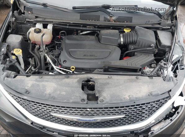 2C4RC1DG2LR195833 2020 CHRYSLER VOYAGER Black 