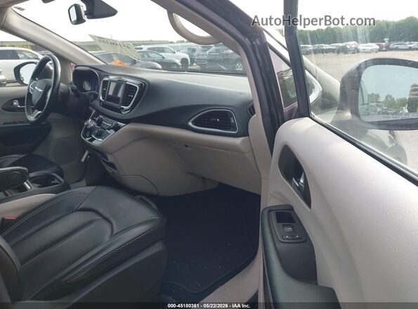2C4RC1DG2LR216146 2020 CHRYSLER VOYAGER Black Vista interior delantera