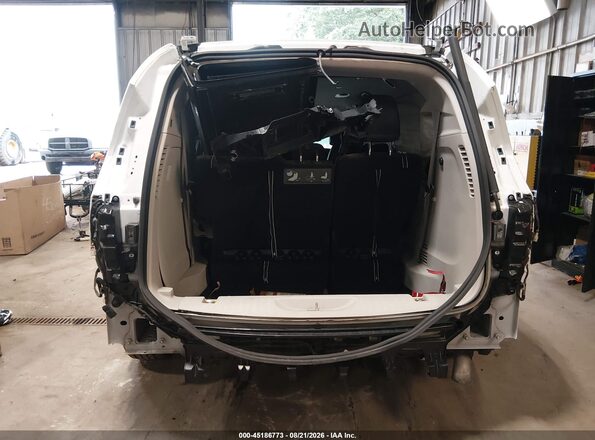 2C4RC1DG2LR265105 2020 CHRYSLER VOYAGER White 