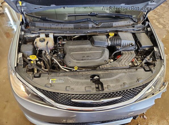 2C4RC1DG2MR527254 2021 CHRYSLER VOYAGER Silver 