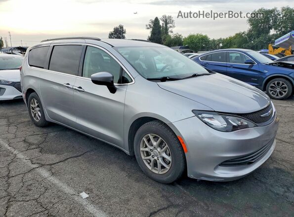 2C4RC1DG6LR148966 2020 CHRYSLER VOYAGER Silver Передня права чверть