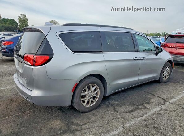 2C4RC1DG6LR148966 2020 CHRYSLER VOYAGER Silver Задня права чверть