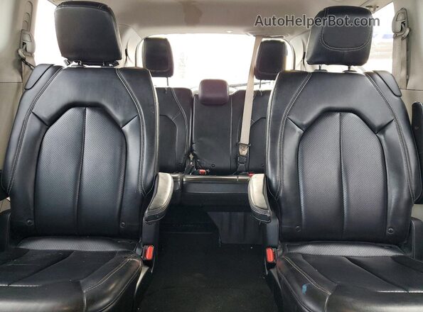 2C4RC1DG6LR148966 2020 CHRYSLER VOYAGER Silver Вид задніх сидінь