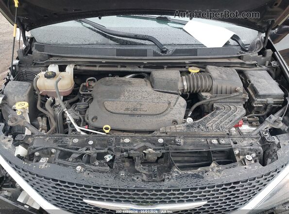 2C4RC1DG6LR151656 2020 CHRYSLER VOYAGER Black 