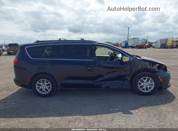 2C4RC1DG6LR151656 2020 CHRYSLER VOYAGER Black 