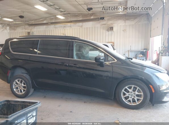 2C4RC1DG6MR532747 2021 CHRYSLER VOYAGER Black Rear interior view