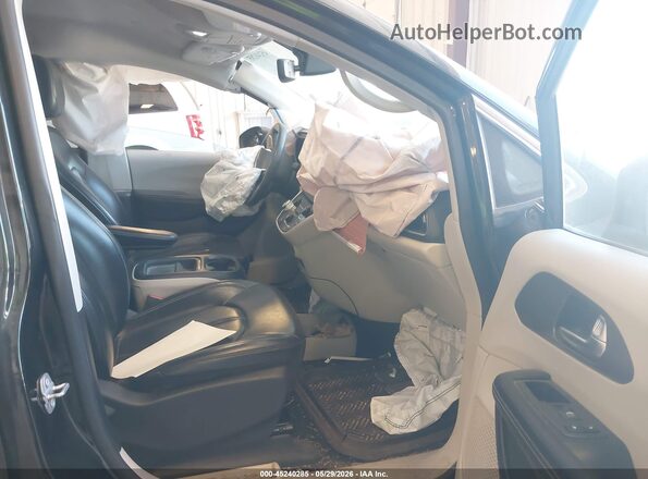 2C4RC1DG6MR532747 2021 CHRYSLER VOYAGER Black Front interior view