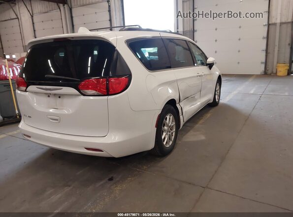 2C4RC1DG7LR156817 2020 CHRYSLER VOYAGER White Задня права чверть