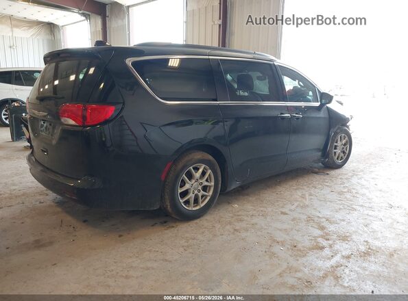 2C4RC1DGXLR146900 2020 CHRYSLER VOYAGER Black Задня права чверть