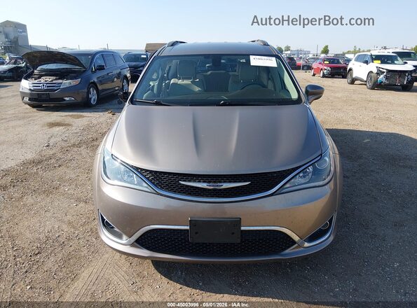 2C4RC1EG0HR804312 2017 CHRYSLER PACIFICA Tan 