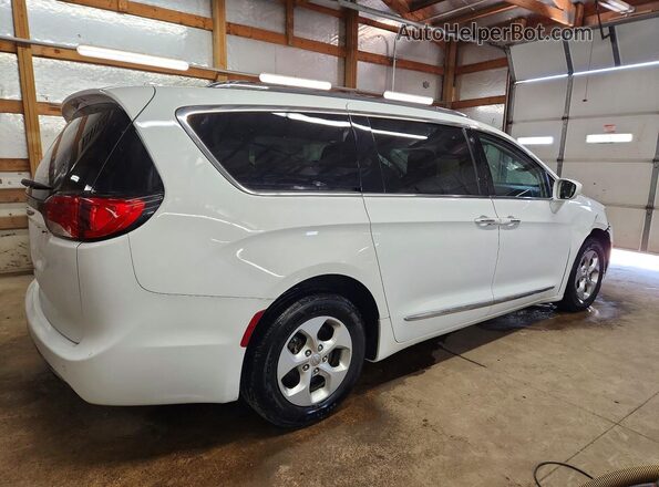 2C4RC1EG1HR644120 2017 CHRYSLER PACIFICA White 