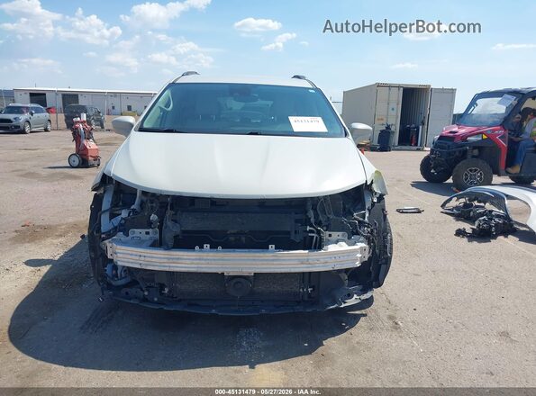 2C4RC1EG2HR577169 2017 CHRYSLER PACIFICA White ხელსაწყოთა პანელის ხედი