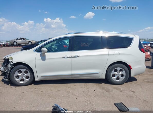 2C4RC1EG2HR577169 2017 CHRYSLER PACIFICA White სალონის 360-გრადუსიანი ხედი