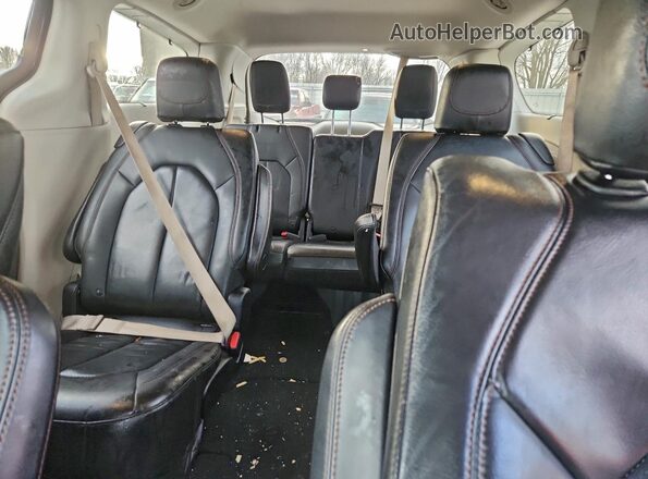 2C4RC1EG5JR228495 2018 CHRYSLER PACIFICA Black 