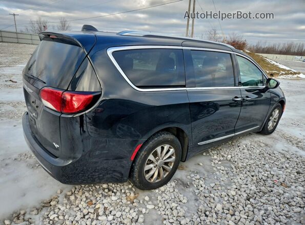 2C4RC1EG5JR228495 2018 CHRYSLER PACIFICA Black 