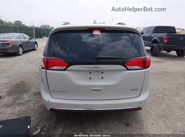 2C4RC1EG6HR628172 2017 CHRYSLER PACIFICA White 