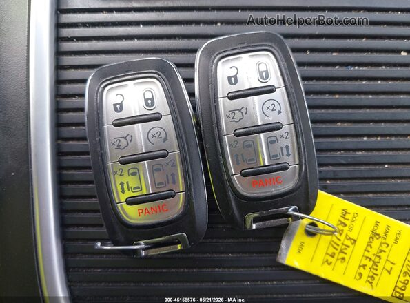 2C4RC1EG7HR811192 2017 CHRYSLER PACIFICA Blue 