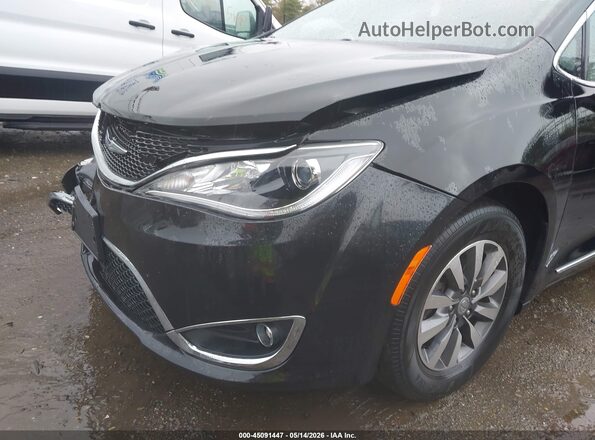 2C4RC1EG7LR269956 2020 CHRYSLER PACIFICA Black 