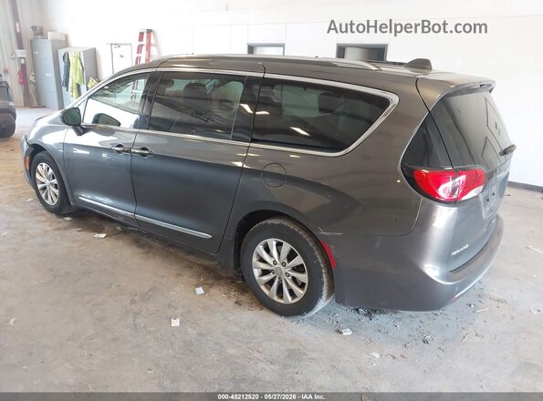 2C4RC1EG8JR130531 2018 CHRYSLER PACIFICA Серый 