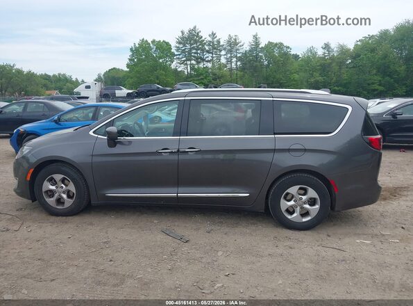 2C4RC1EG9HR541060 2017 CHRYSLER PACIFICA Gray Панорамний вид салону 360°