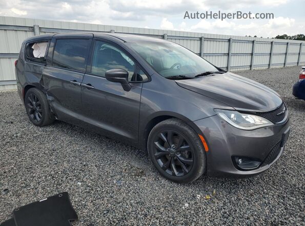 2C4RC1FG2KR609639 2019 CHRYSLER PACIFICA Gray 