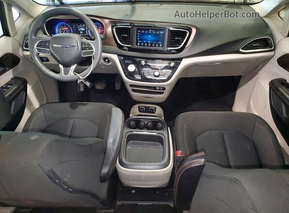 2C4RC1FG5JR109957 2018 CHRYSLER PACIFICA Black წინა პანელის ხედი