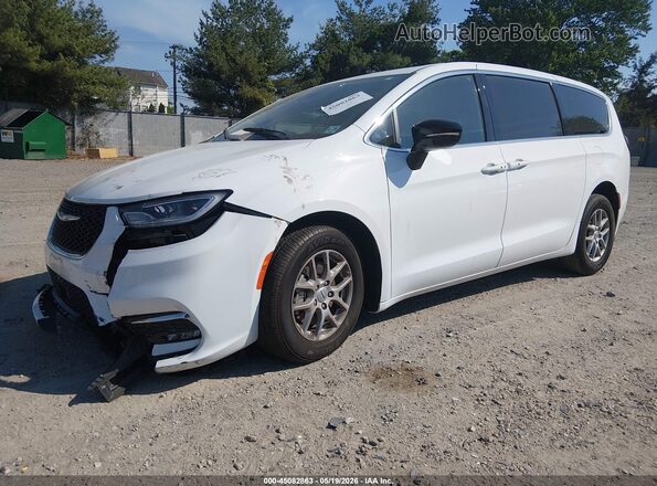 2C4RC1FG6RR109719 2024 CHRYSLER PACIFICA White 