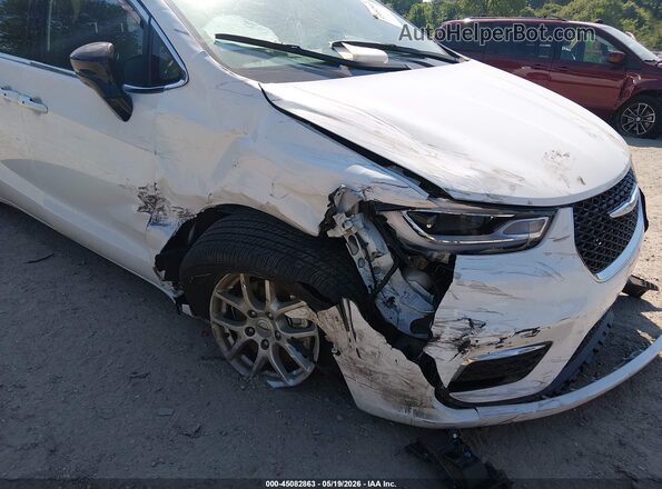 2C4RC1FG6RR109719 2024 CHRYSLER PACIFICA White 