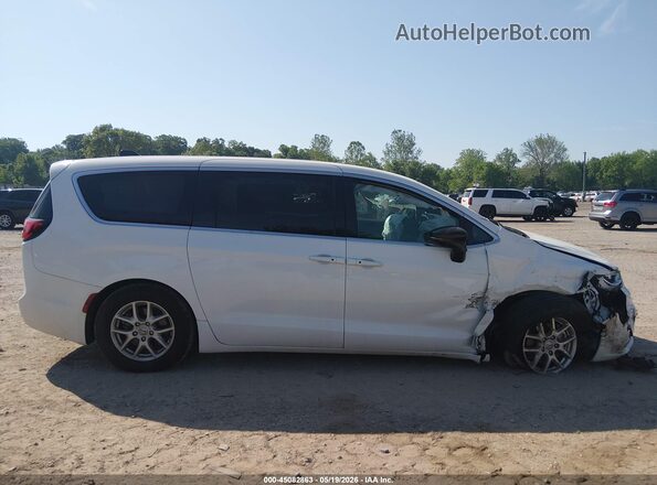 2C4RC1FG6RR109719 2024 CHRYSLER PACIFICA White 