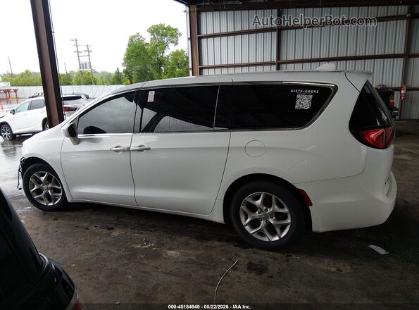 2C4RC1FGXKR714767 2019 CHRYSLER PACIFICA White 