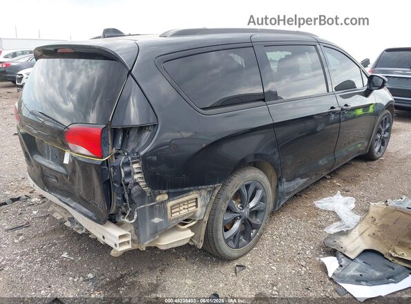 2C4RC1GG0KR634568 2019 CHRYSLER PACIFICA Black Tył prawy