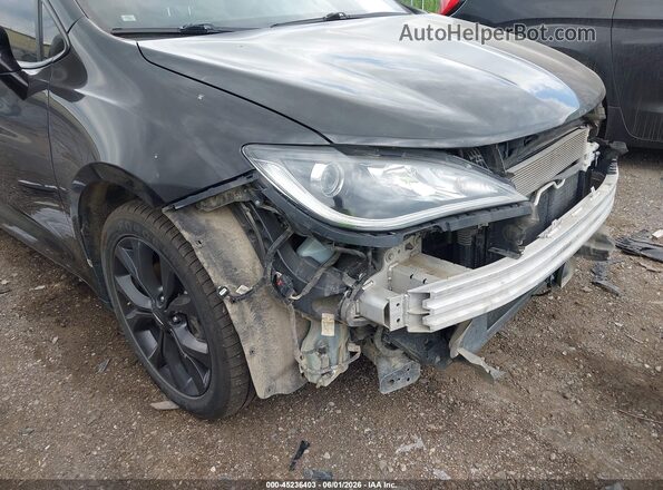 2C4RC1GG0KR634568 2019 CHRYSLER PACIFICA Black 