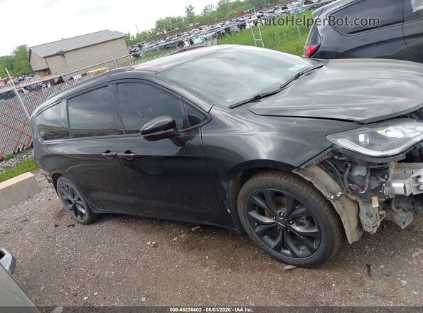 2C4RC1GG0KR634568 2019 CHRYSLER PACIFICA Black Widok wnętrza z tyłu